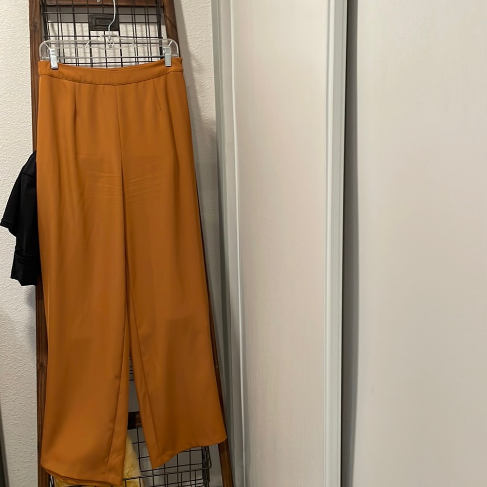 F21 trousers
